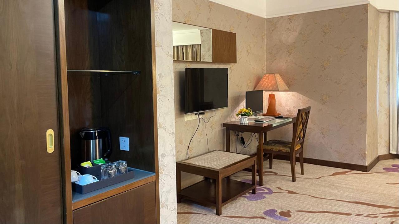 Oriental Silk Hotel กวางโจว ภายนอก รูปภาพ